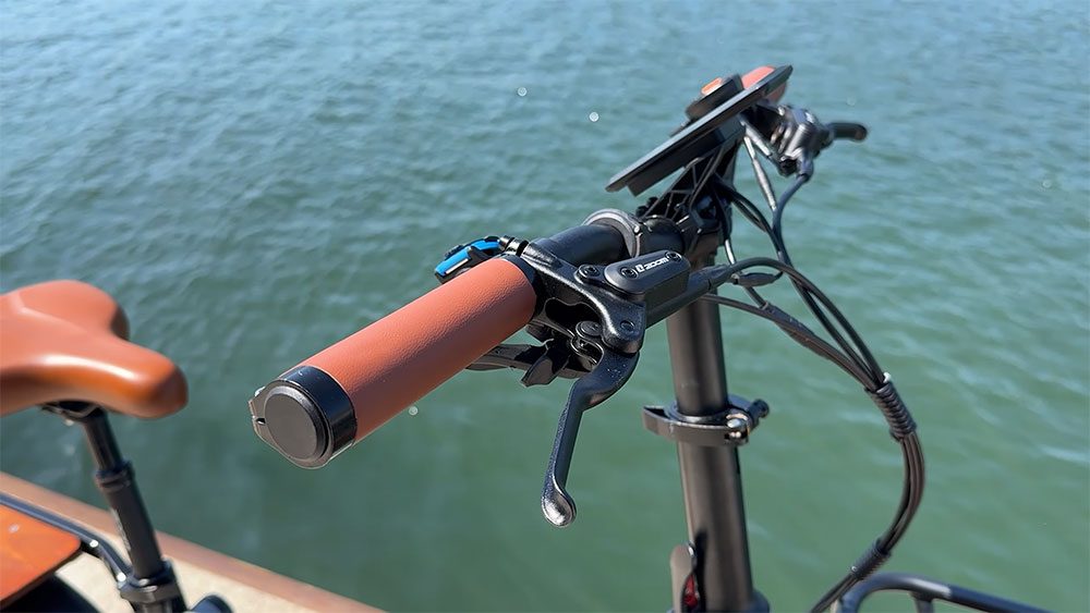 Test du vélo électrique pliable Lankeleisi Golf-X