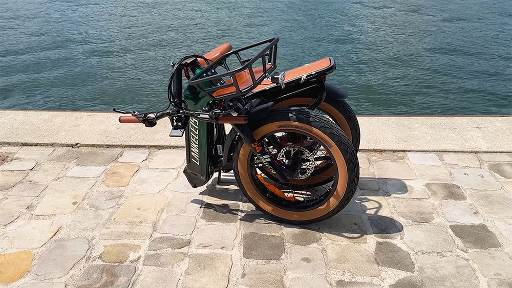 Test du vélo électrique pliable Lankeleisi Golf-X