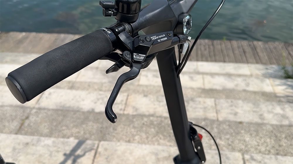 Test du vélo électrique pliant Flebi Pluma