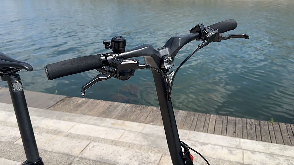 Test du vélo électrique pliant Flebi Pluma