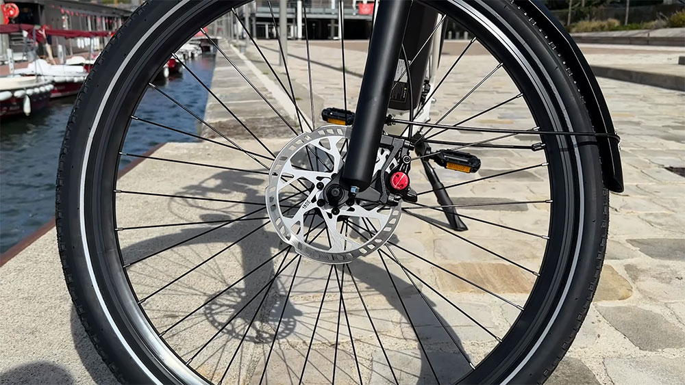 Test vélo électrique OneSport OT05 Pro