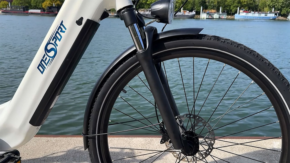 Test vélo électrique OneSport OT05 Pro
