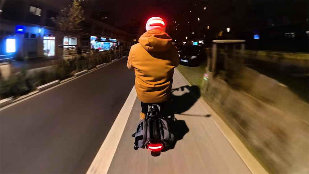 Test du casque lumineux de vélo UNIT1 Neon