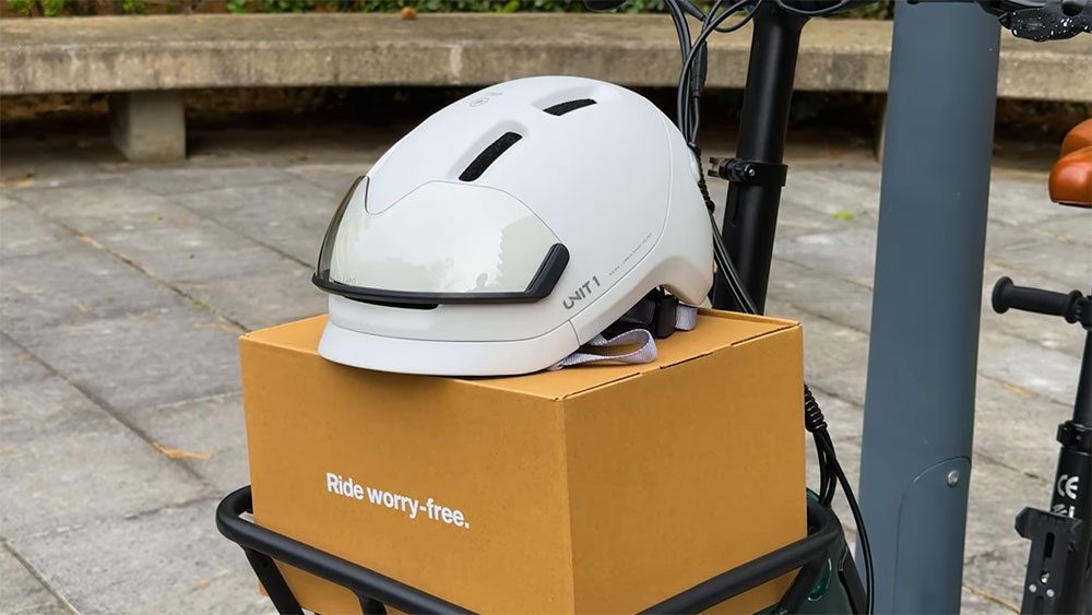 Test du casque lumineux de vélo UNIT1 Neon