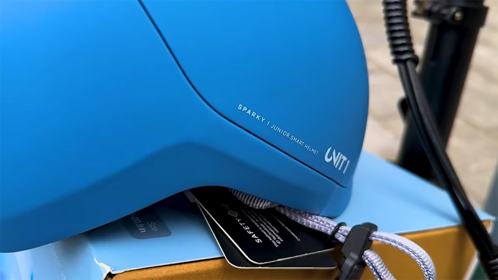 Test du casque lumineux de vélo UNIT1 Neon