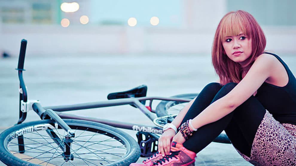 Girls on bicycles = fixies + filles