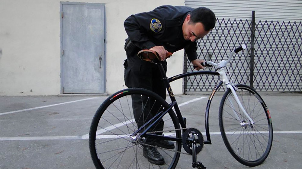 Pops Fabrication Serie 8 de vélos pour la police