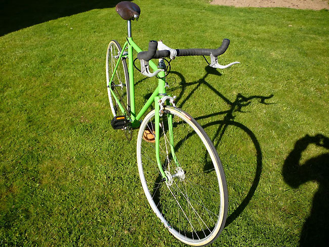 Vélo singlespeed vert sauterelle de Christophe