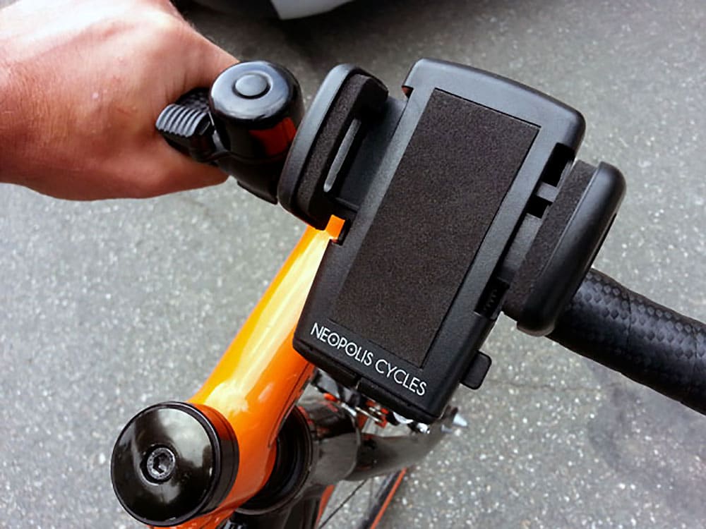 Neo Phone le porte téléphone adapté à tous les vélos