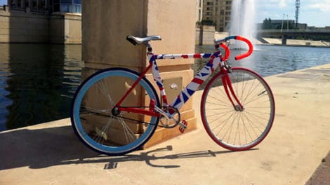 Vélo Mongoose Xt de 1996 "stickérisé" en flip flop