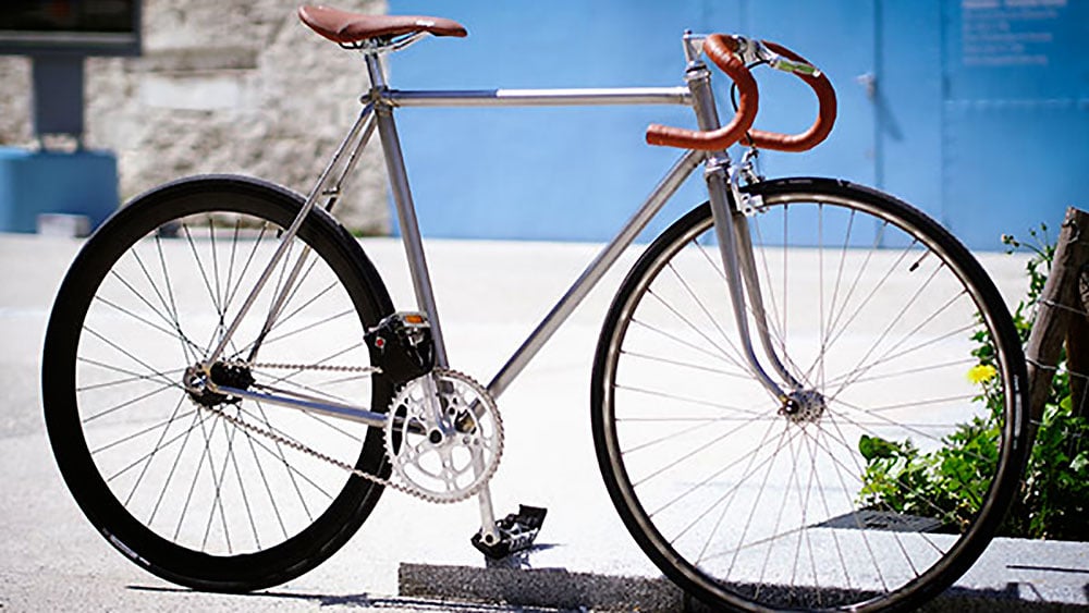 Le vélo de Tonton Louis devenu un vélo urbain en mode fixie !