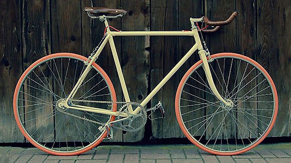 Velo Fernand La Bicyclette Singlespeed Des Cycles Lelapin Velo Ville Velo Urbain Sur Le Velo Urbain Com