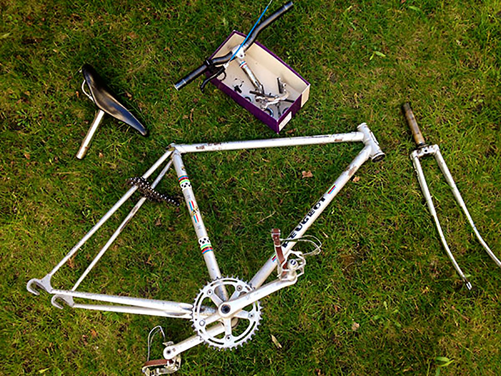 Jeannot, un vieux vélo Peugeot mis à la mode singlespeed