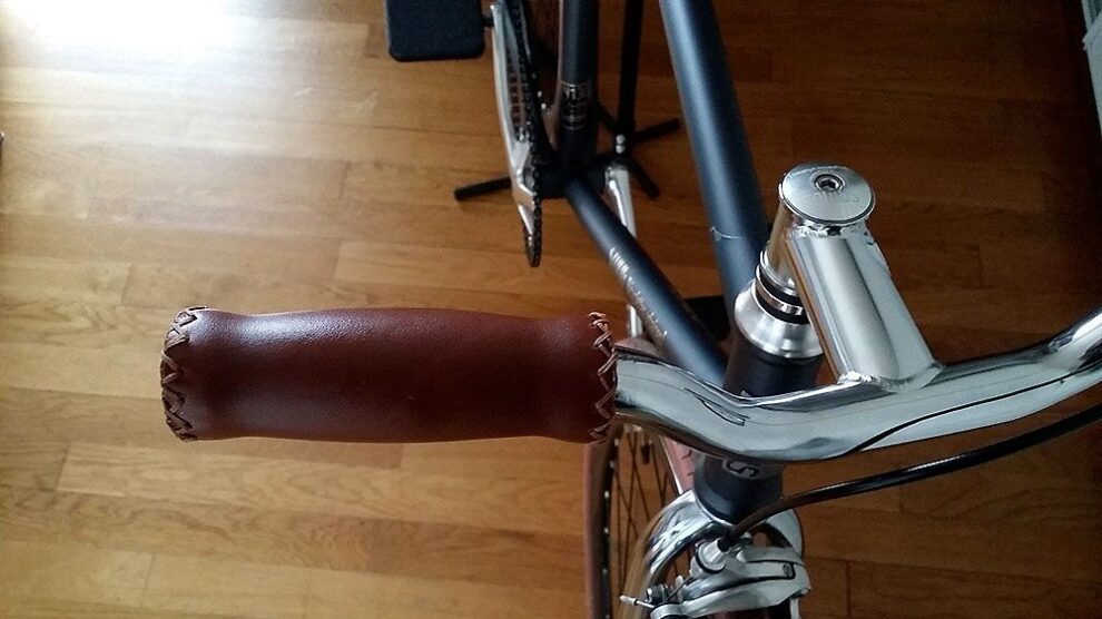Poignées De Vélo Ergonomiques 2 Pièces - PU/PP - Installation Facile, Protecteur élégant - Neuves