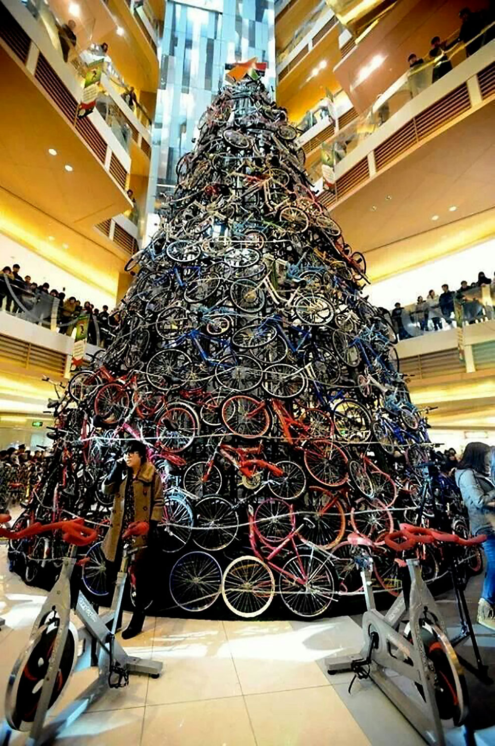 Photos et illustrations sur le thème de Noël à vélo !
