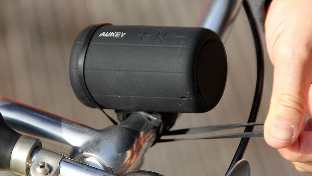 Enceinte bluetooth Aukey SK-M15 pour votre vélo sur Le Vélo Urbain.com