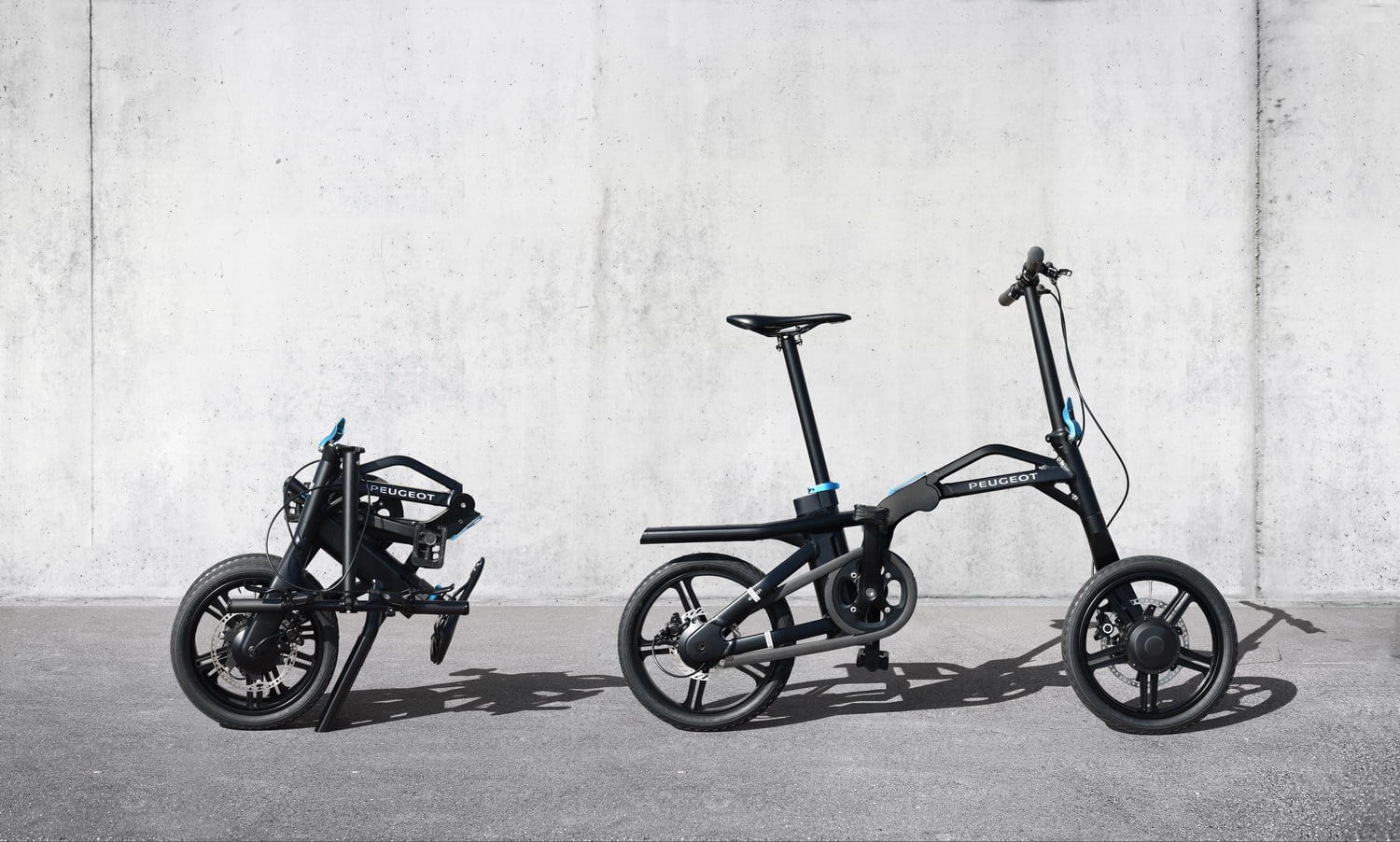 Vélo urbain pliant Peugeot eF01 à assistance électrique pratique et agile
