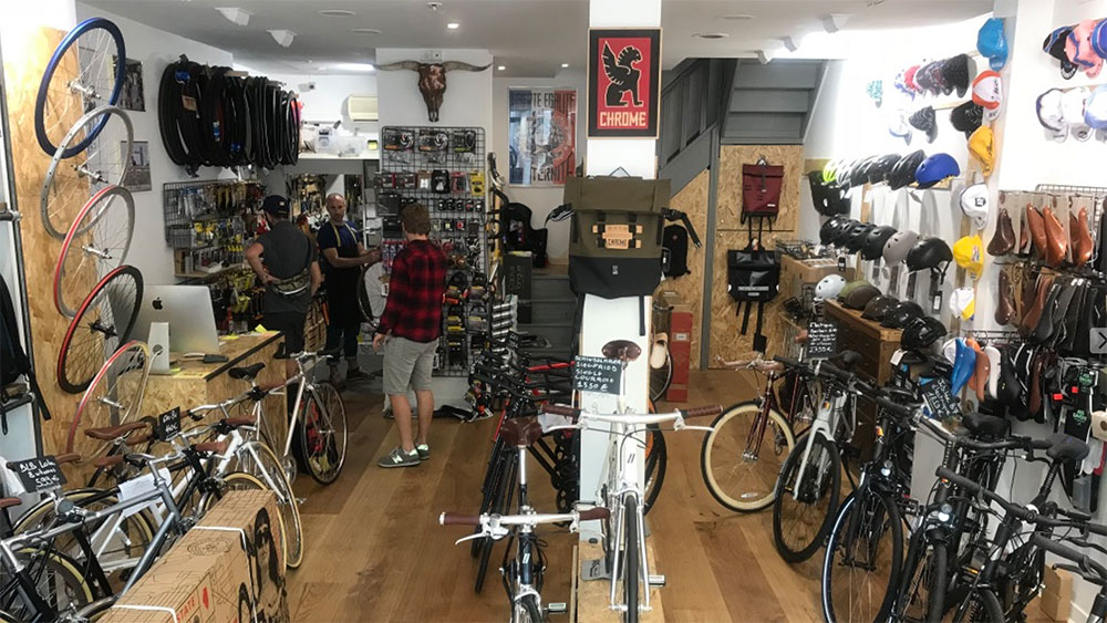 L'Hirondelle Bike Shop, le nouveau magasin de vélos Paris République