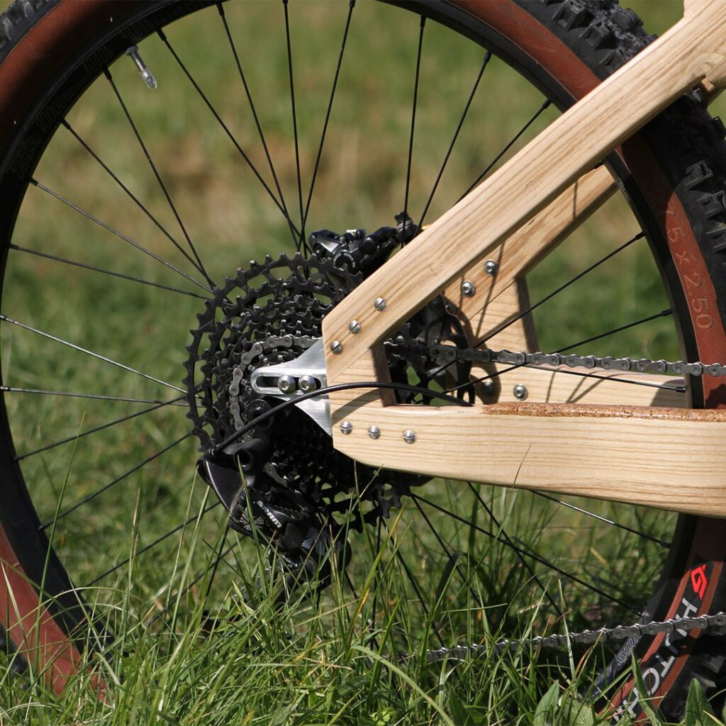 Le Drop, vélo en bois made in Vercors