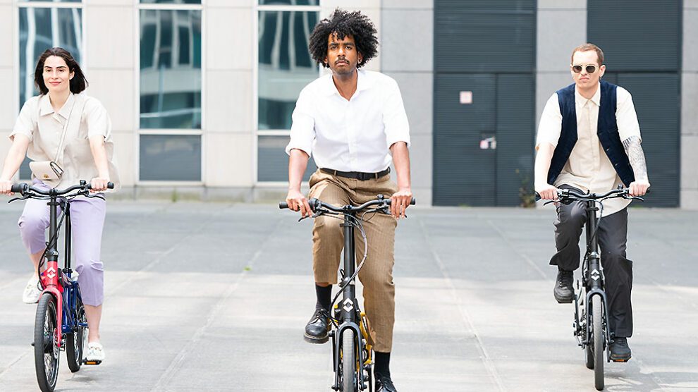 Voici le tout dernier vélo électrique et pliable de la marque Belge Ahooga, le Max au look ravageur et ultra pratique.