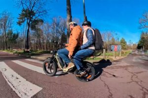 Test du vélo électrique biplace Engwe M1