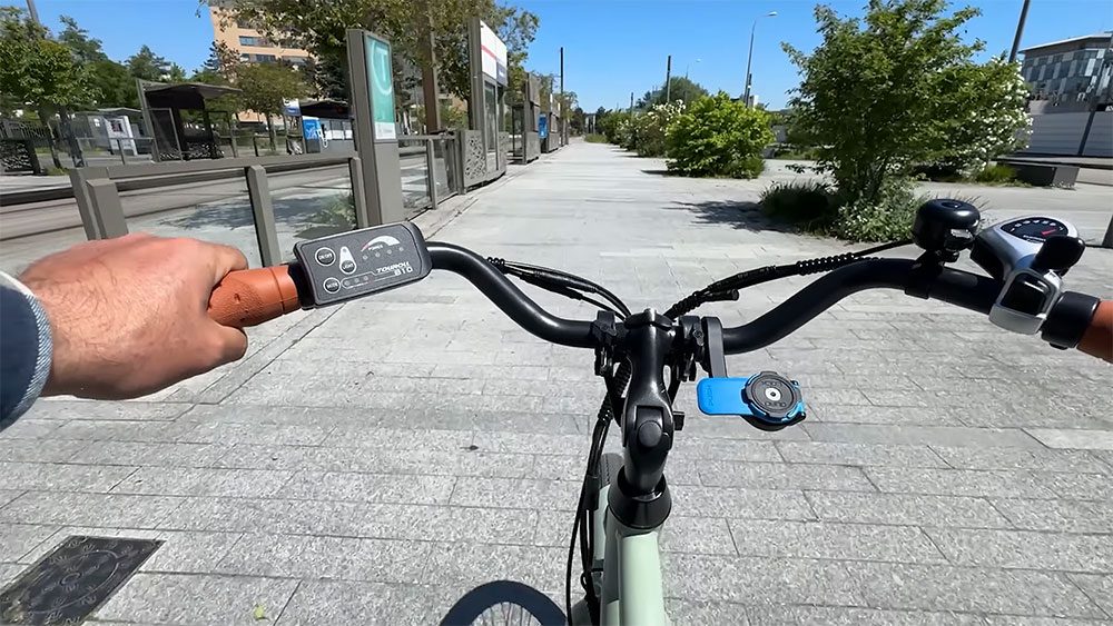 Test vélo électrique féminin Touroll B2
