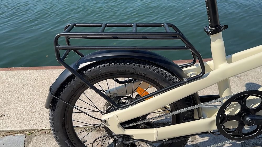 Test du vélo électrique HeyBike Compact Sport