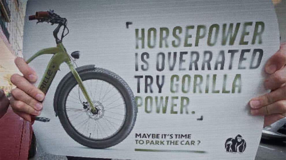 Gorille Cycles détourne le mode Sentinelle de Tesla pour son vélo urbain