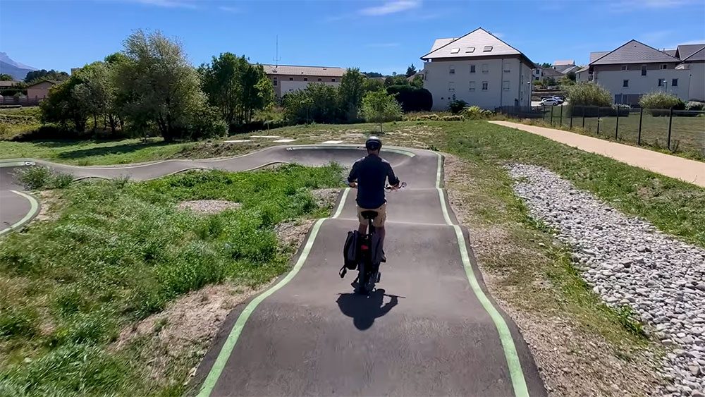 J'ai testé le vélo électrique pliant SKIVOGR S20